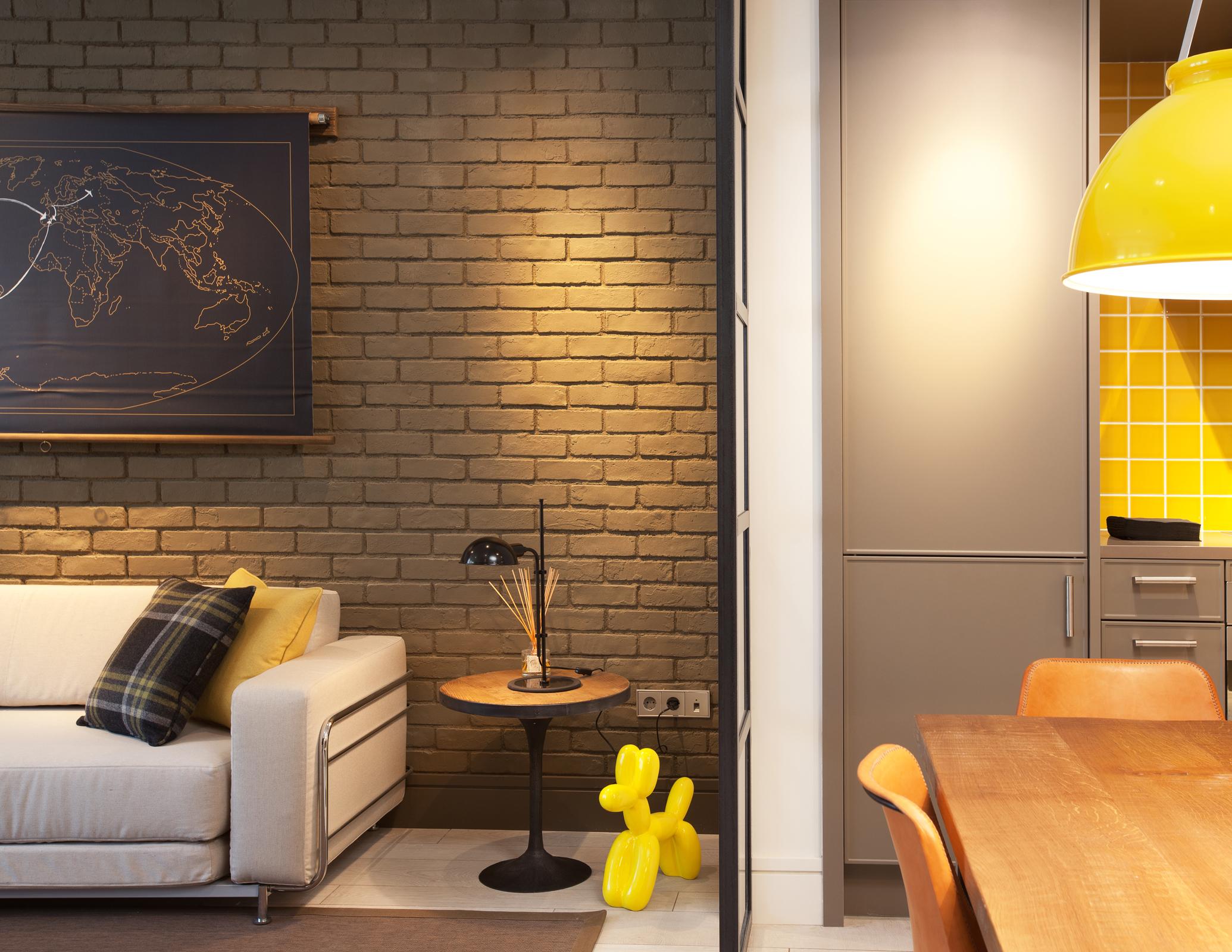 Midtown Apartment *